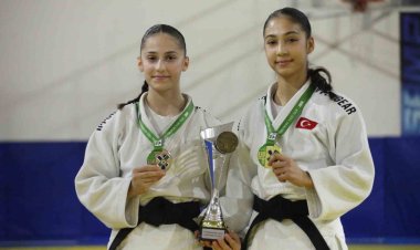 Yaşları kadar başarıları ve şampiyonlukları var