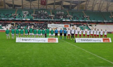 Konyaspor ile Antalyaspor 27. randevuda