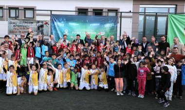 KARATAY BELEDİYESİ İLKOKULLAR ARASI DOSTLUK  VE KARDEŞLİK TURNUVASI SONA ERDİ