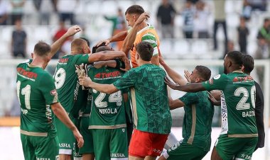 Penaltı ile Konyaspor turu geçti. VE KONYASPOR GRUPLARA KALDI :1-0