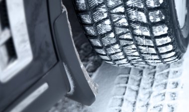 Zorunlu kış lastiği uygulaması başladı: Cezası 4 bin 69 lira