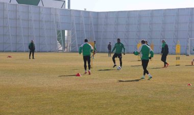 Uçar: "Mazereti olmayan, iyi bir sonuçla ayrılıp,  daha rahat konuma gelebileceğimiz bir maç"