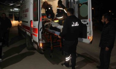 Alacak verecek kavgasında sırtından bıçaklandı