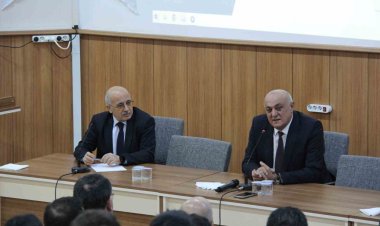 Başkan Erkoyuncu, SÜ Ziraat Fakültesi öğrencileriyle buluştu