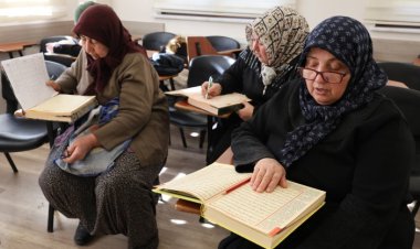 KOMEK, yeni dönem eğitimlerine 69 bin kursiyerle başladı