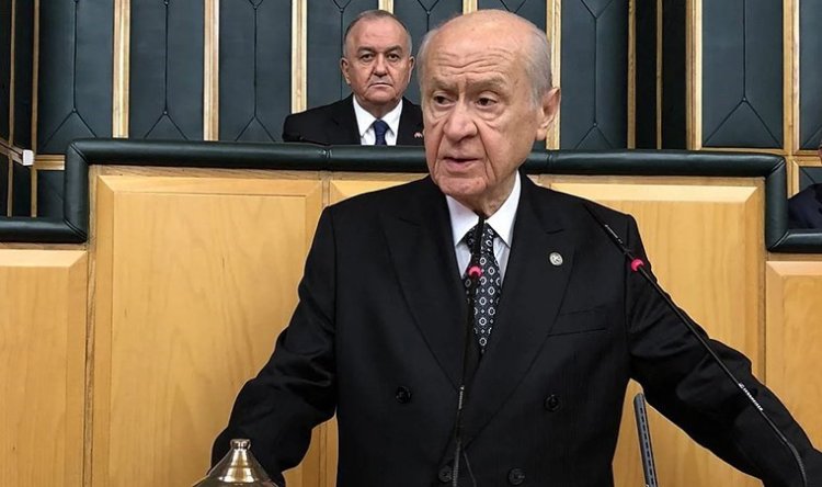 DEVLET BAHÇELİ  HASTANEDE