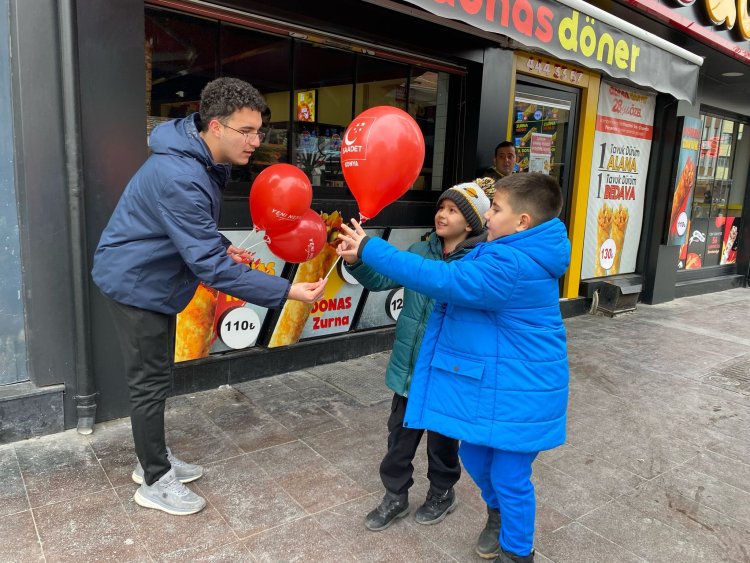 SAADET KONYA GENÇLİK 'YENİ NESİL SİYASET' İÇİN SAHADA