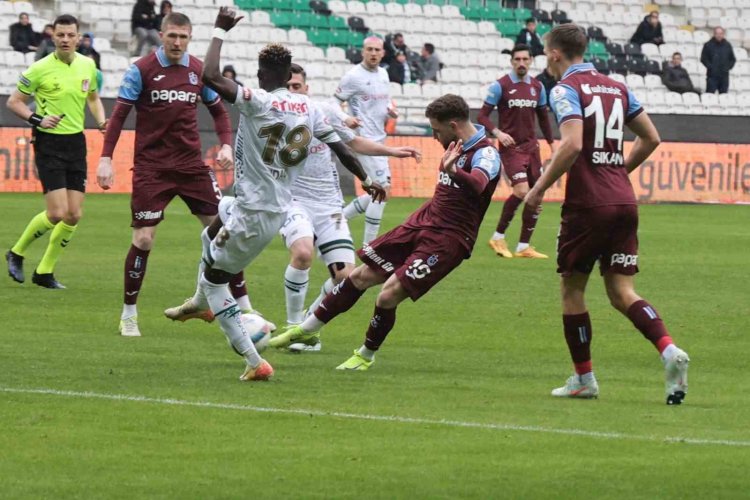 Yine son dakikada  Konyaspor Penaltıda güldü. ALTIN DEĞERİNDE 3 PUAN : 1-0