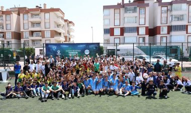 KARATAY BELEDİYESİ “GELENEKSEL DOSTLUK VE KARDEŞLİK TURNUVALARI” SONA ERDİ