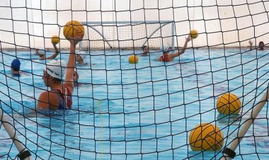 Kadın Sutopu Milli Takımı, Slovakya’da şampiyon oldu