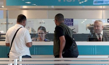 Vize almak isteyenler dertli!  Randevular karaborsaya düştü