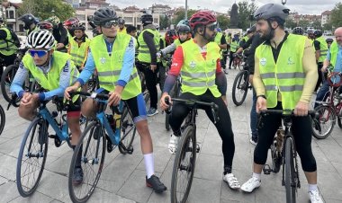Konya'da '12. Yeşilay Bisiklet Turu' düzenlendi