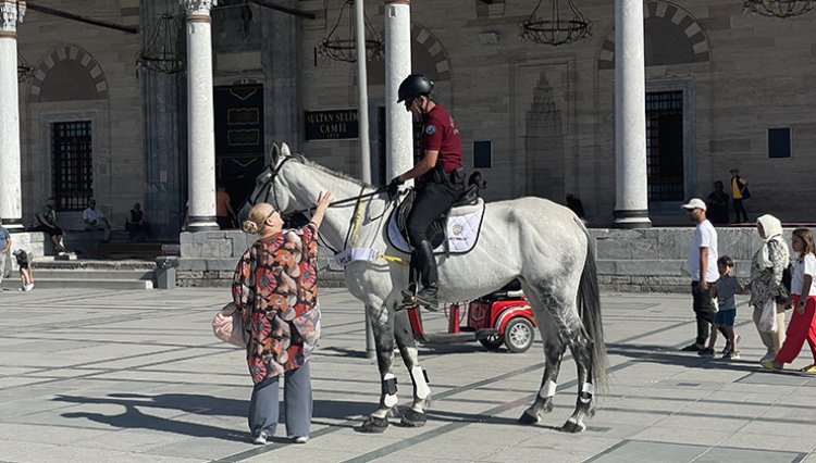 Konya’da atlı polis birliği göreve başladı
