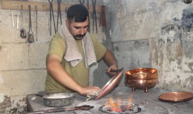 40  dereceyi bulan sıcaklıkta zorlu mesaisi