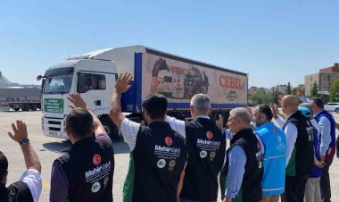 Adıyaman’a 100 çiftin düğünü için çeyiz yardımları tırlarla yola çıktı