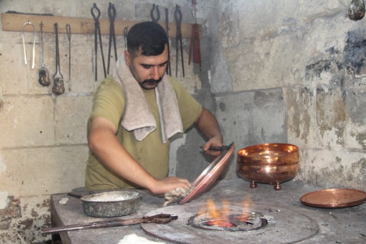 40  dereceyi bulan sıcaklıkta zorlu mesaisi