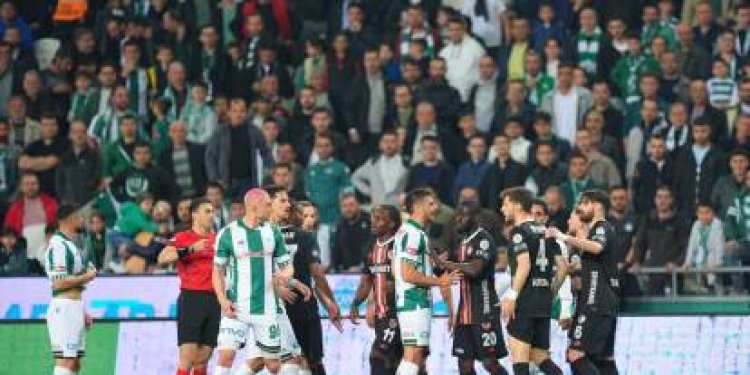 Kartalın gollerini Ndao, Alexic, Antuano attı KARTALDA LİDERLİK KEYFİ 3-0