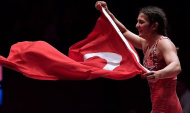 Milli güreşçi Nesrin Baş tarihe geçti