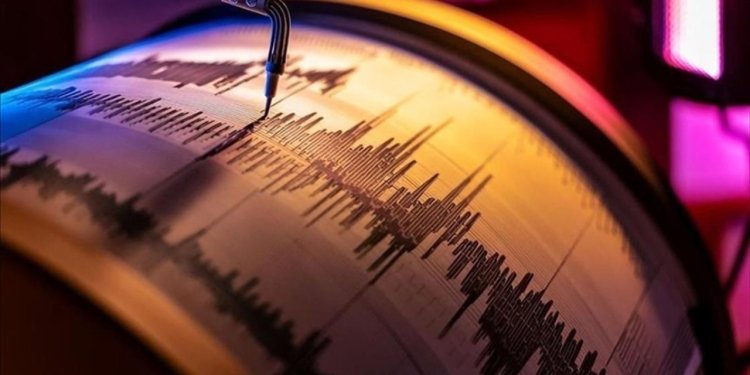 Rusya’nın Kamçatka Yarımadası açıklarında 7.8 büyüklüğünde deprem