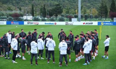 A Millî Takımımız, Bulgaristan Maçının Hazırlıklarını Sürdürüyor