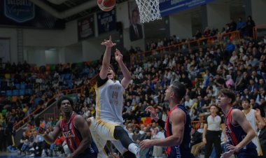 TED’de nasibini alıp gitti. SIRADAKİ GELSİN : 84-75