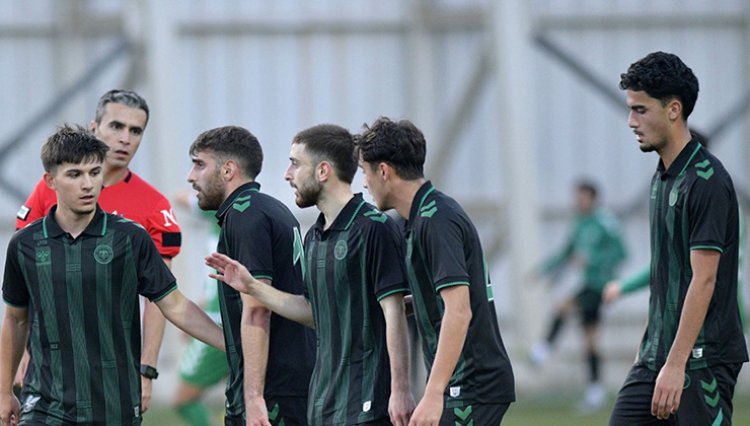 Konyaspor hazırlık maçında moral buldu