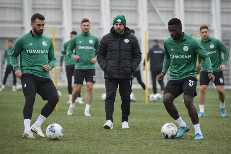 Konyaspor, Beşiktaş maçı hazırlıklarına başlıyor