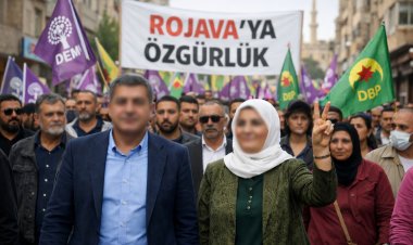 DEM Parti’den Nusaybin’de Rojava Protestosu: Yürüyüşe Yoğun Katılım