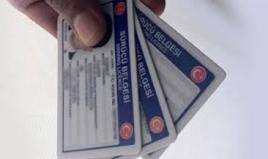 Eski Tip Ehliyetler İçin Son Tarih 31 Aralık 2024: Yenilemeyenler Geçersiz Sayılacak