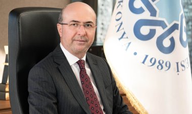 Başkan Pekyatırmacı’dan Berat Kandili Mesajı: “Kandilimiz Mübarek Olsun”