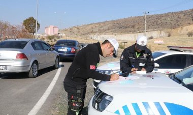 Polatlı’da Drift Yapan Sürücülere Ağır Ceza: 5 Kişiye 291 Bin Lira!