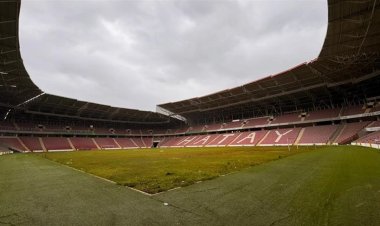 Hatay Stadı Yeniden Doğuyor: Depremde Sessizliğe Bürünen Tribünler Sezona Hazırlanıyor!