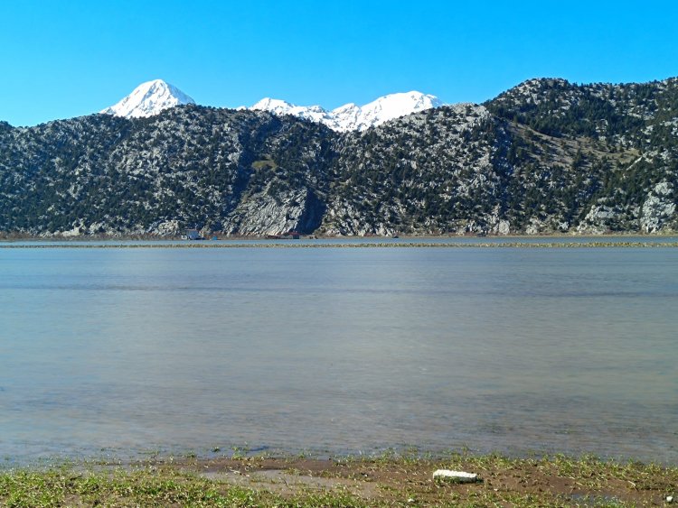 Gembos Ovası Taşkın Altında: Tarım Arazilerinin Büyük Bölümü Sulara Gömüldü!