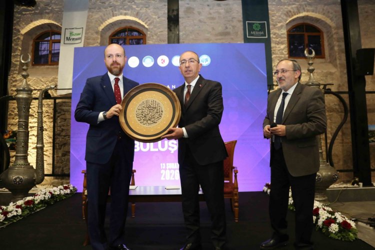 Konya’da Gençlik Programı: Necmettin Bilal Erdoğan Tantavi’de Konuştu!