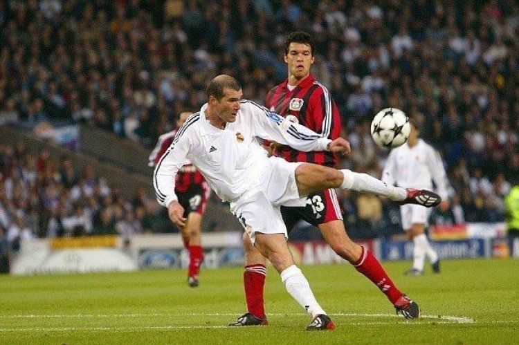 Zinedine Zidane Futbola Geri Dönüyor!