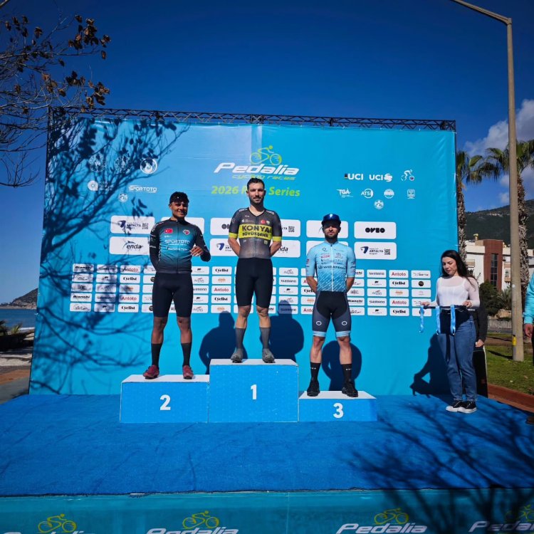 Konya Büyükşehir Belediyespor Bisiklette Zirvede, Judoda Kürsüden İnmedi