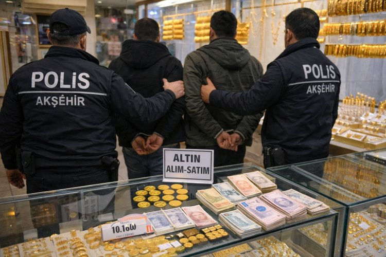 Akşehir’de Sahte Altın Operasyonu: Kuyumcuda Suçüstü Yakalandılar, 3 Tutuklama