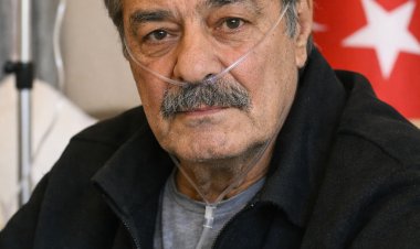Kadir İnanır’ın Sağlık Durumu Gündemde: Usta Oyuncunun Son Hali Merak Ediliyor