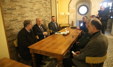 Ümit Özdağ Hatay’da Vatandaşlar ve Esnafla Bir Araya Geldi!