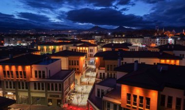 SURİÇİ ÇARŞISI YEŞİL ENERJİYLE AYDINLANIYOR!