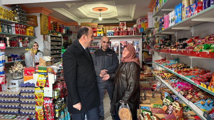 BAŞKAN ALTAY’DAN İFTAR ÖNCESİ ŞEHİR MERKEZİNDE ESNAF ZİYARETİ!