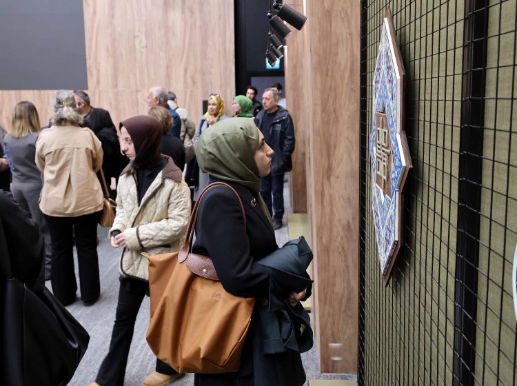 Karatay’da Geleneksel Çini Sanatının Zarif Yansımaları: “Evan-i Kaşi” Sergisi Açıldı!