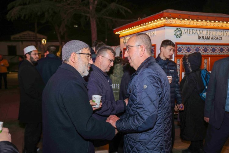 Başkan Kavuş, Ramazan Ayında Hemşehrileriyle Sofraları Paylaşıyor!