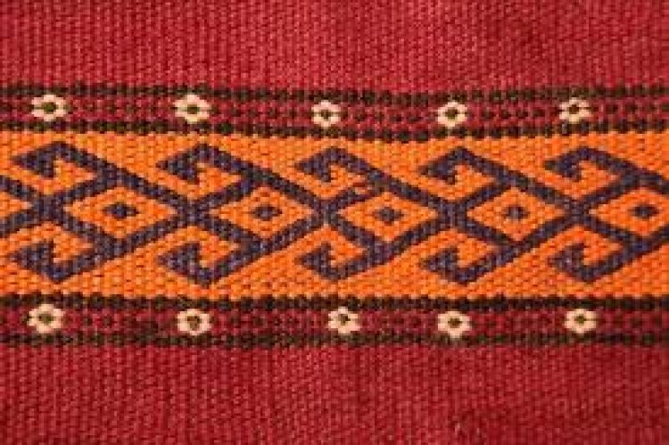 Türk Halı ve Kilimleri: Sözsüz İletişimin Yüzyıllık Dili