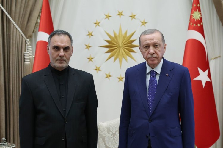 ANKARA'NIN İRAN BÜYÜKELÇİSİ'NDEN TÜRKİYE'YE ATILAN FÜZELERLE İLGİLİ AÇIKLAMA!