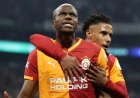Derbide Kazanan Galatasaray: Osimhen Golü Getirdi, Liderlik Pekişti!