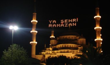 Ramazan’ın Son Haftasına Girildi: Bayrama Hazırlıklar Başladı