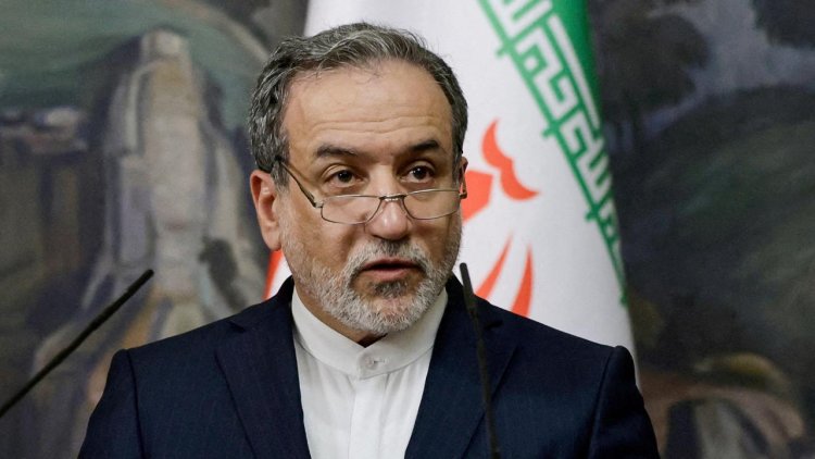 İran’dan Rejim Değişikliği Mesajı: “Bu İmkânsız Bir Görevdir”