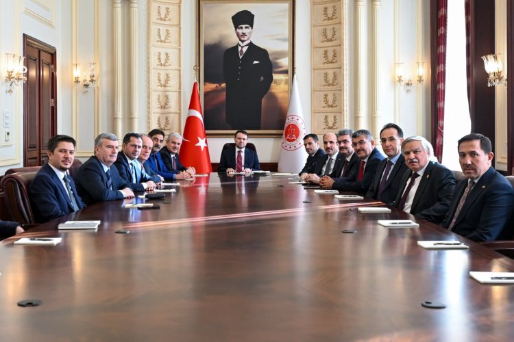 Konya Heyetinden Adalet Bakanı Akın Gürlek’e Hayırlı Olsun Ziyareti!