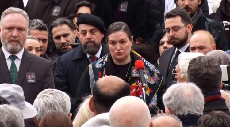 İlber Ortaylı’ya Galatasaray Üniversitesi’nde Veda: Kızı Tuna Ortaylı Gözyaşlarını Tutamadı...